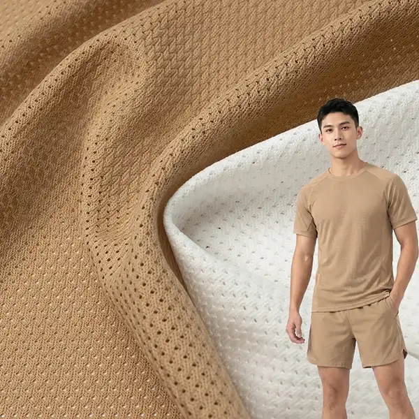 ผ้าตาข่ายตัดเย็บเสื้อผ้าโพลีเอสเตอร์รีไซเคิล